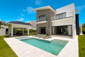 New Luxury Villa Cocotal Golf